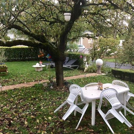 Maison Avec Veranda Proche Du Centre Ville Rignac  Kültér fotó