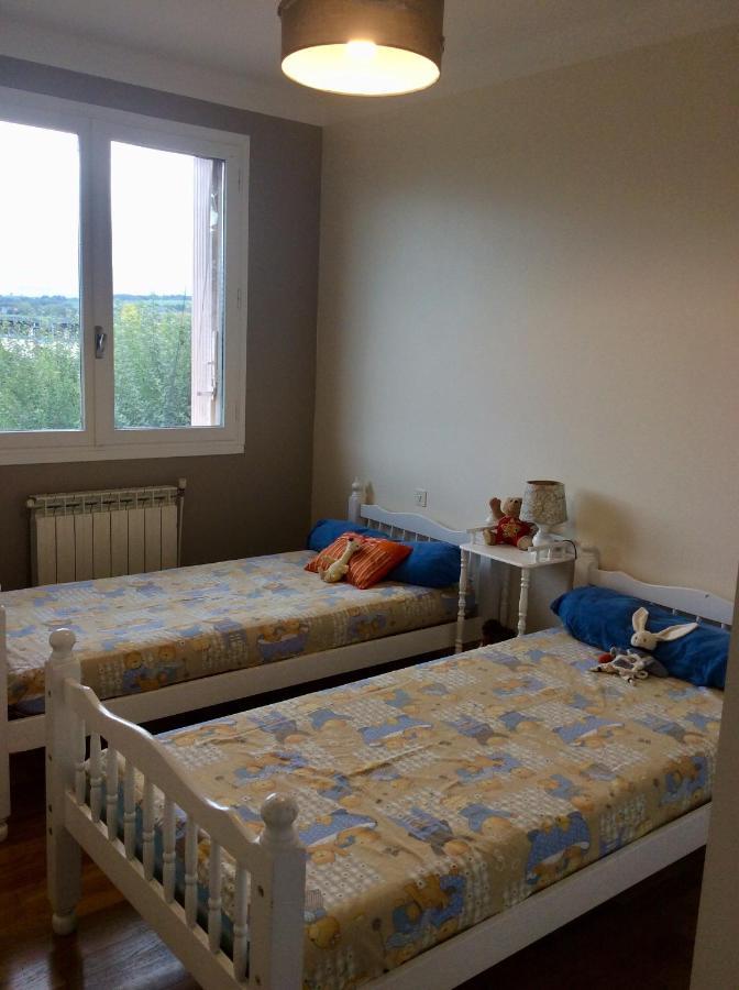 Maison Avec Veranda Proche Du Centre Ville Rignac  Kültér fotó